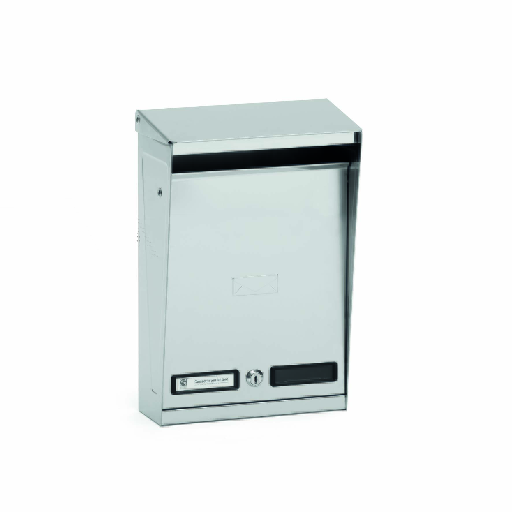 S012 letterbox with openable weather shield
